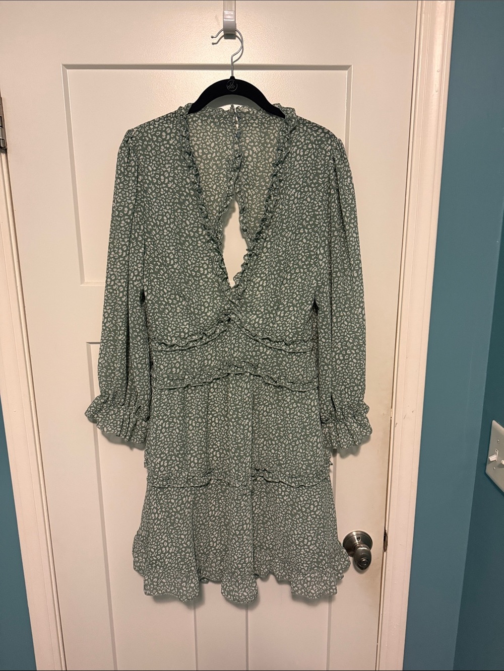 Francesca's Collections Sage Green Floral Ruffle Tiered Long Sleeve Dress